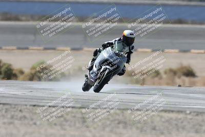 media/Oct-02-2025-Racers Edge (Thu) [[2c91cb6ab3]]/3-B Group/Session 2-Turn 14 (11am)/